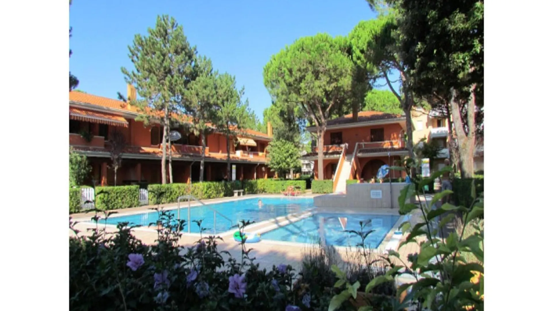 Charming Apartment With Garden - Beahost Bibione 0*,  Italy